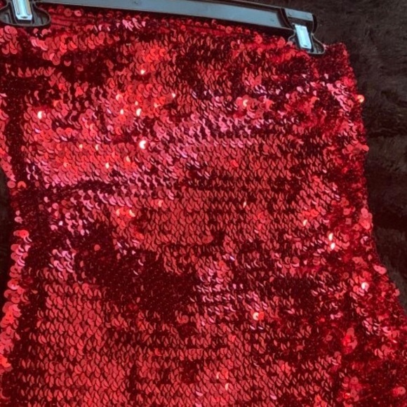 Homecoming Dress - Picture 2 of 2